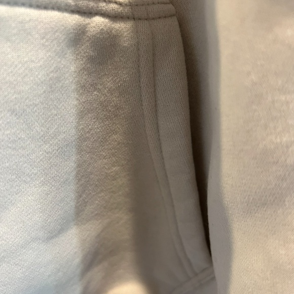 COZY HOODIE - Picture 8 of 10